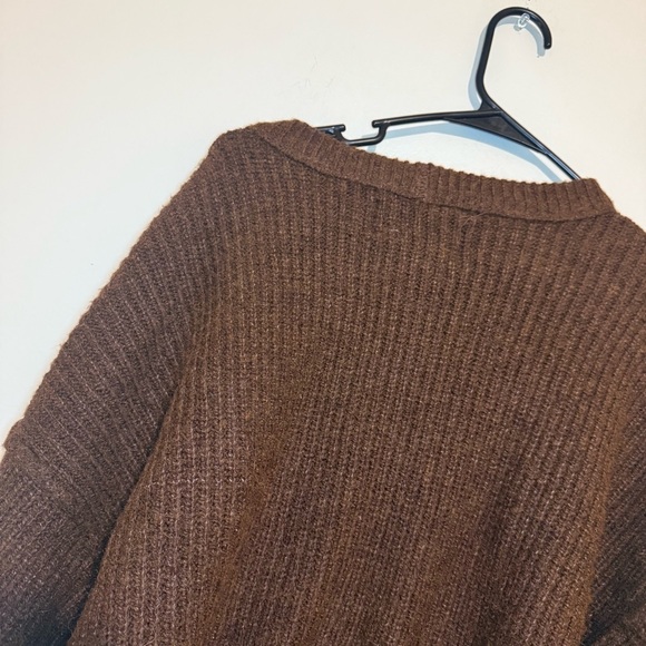 American Eagle Outfitters | Rich Brown Crew Neck Sweater - Picture 5 of 5